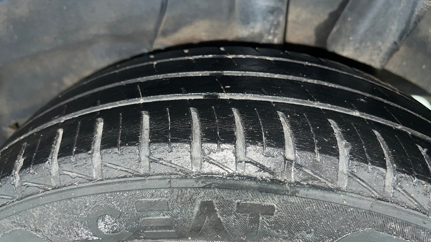 Used 2021 Hyundai Grand i10 Nios Sportz 1.2 Kappa VTVT CNG Cng Manual tyres LEFT REAR TYRE TREAD VIEW