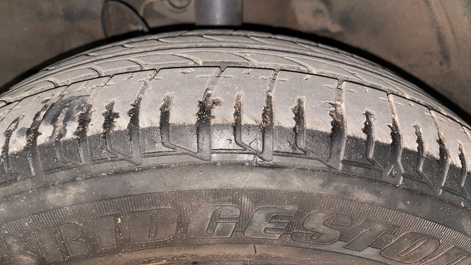 Used 2021 Tata Tiago XT Petrol Manual tyres LEFT FRONT TYRE TREAD VIEW