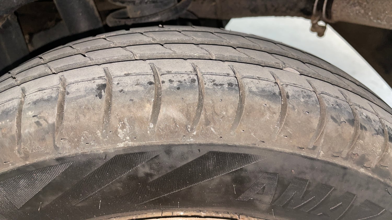 Used 2016 Maruti Suzuki Alto 800 Lxi Petrol Manual tyres LEFT REAR TYRE TREAD VIEW