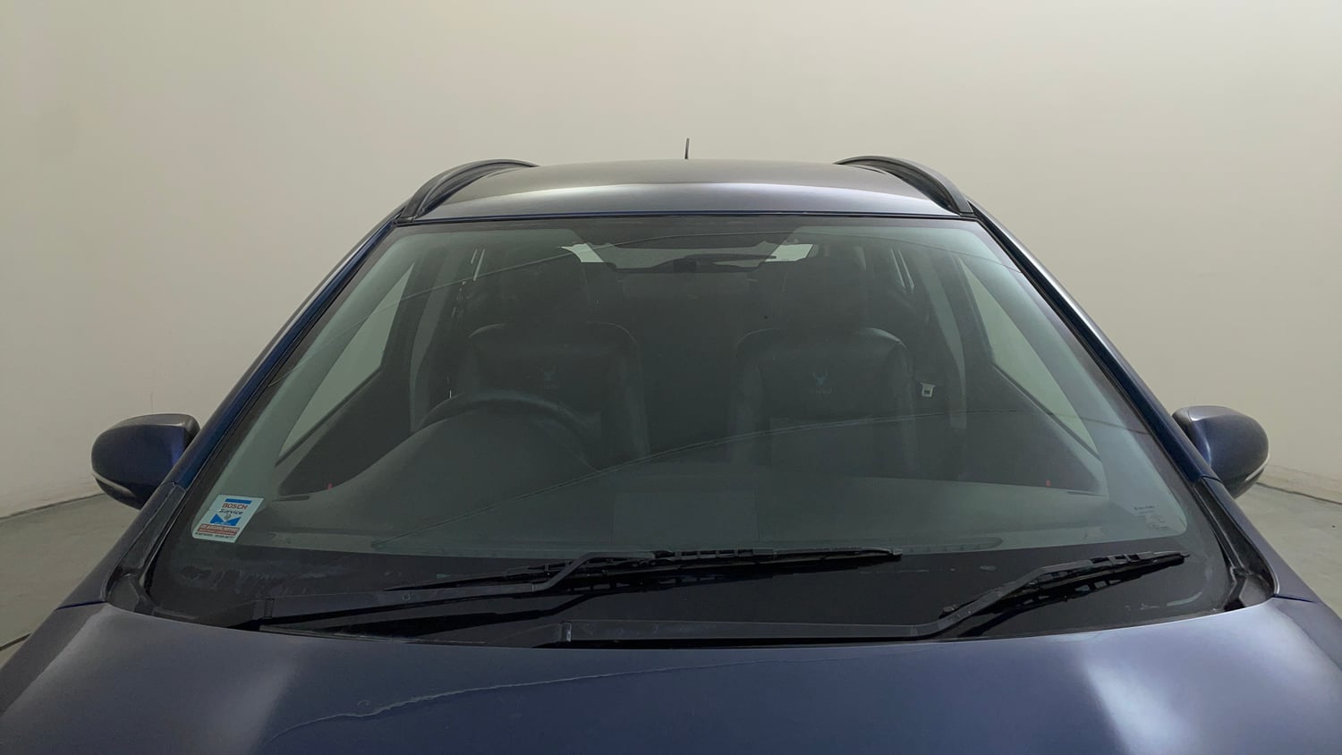 Used 2018 Maruti Suzuki S-Cross Zeta 1.3 Diesel Manual exterior FRONT WINDSHIELD VIEW