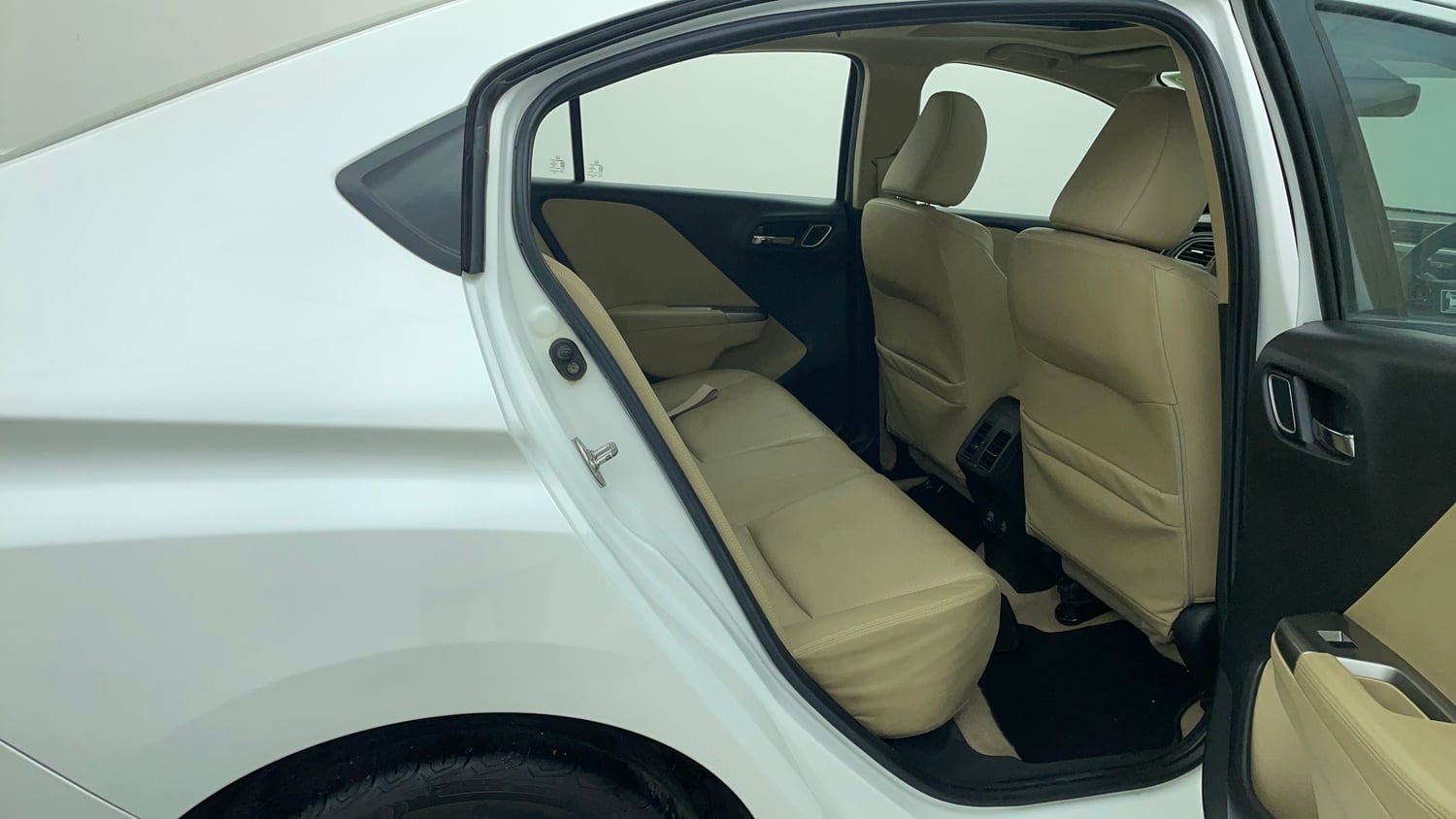 Used 2019 Honda City ZX Petrol Petrol Manual interior RIGHT SIDE REAR DOOR CABIN VIEW