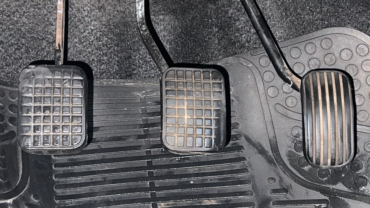 Used 2019 Tata Tiago Revotron XZ Plus Petrol Manual interior PEDALS VIEW
