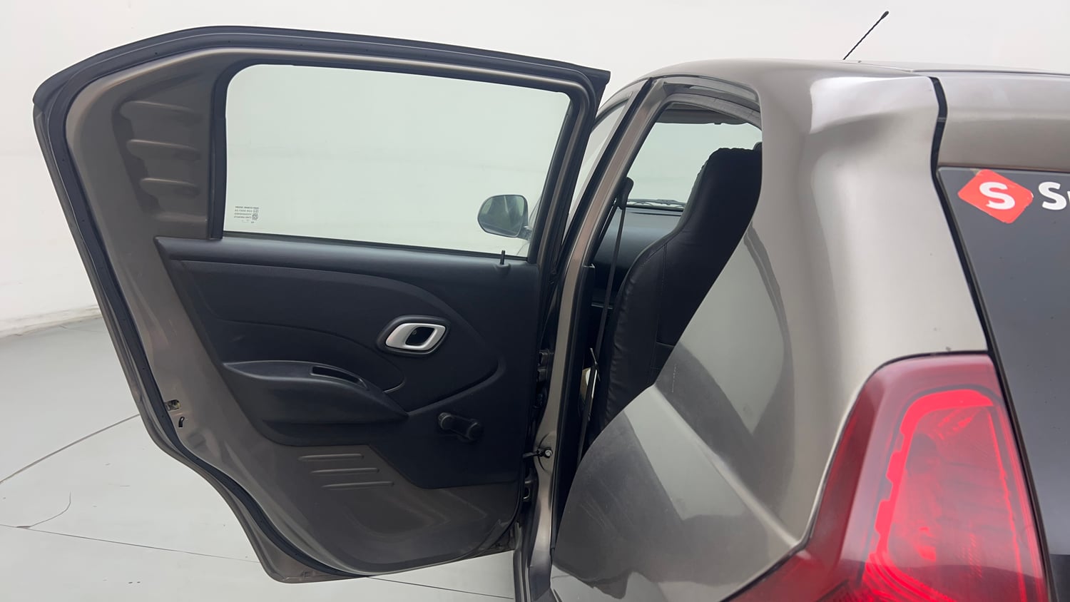 Used 2018 Datsun Redi-GO T (O) Petrol Manual interior LEFT REAR DOOR OPEN VIEW