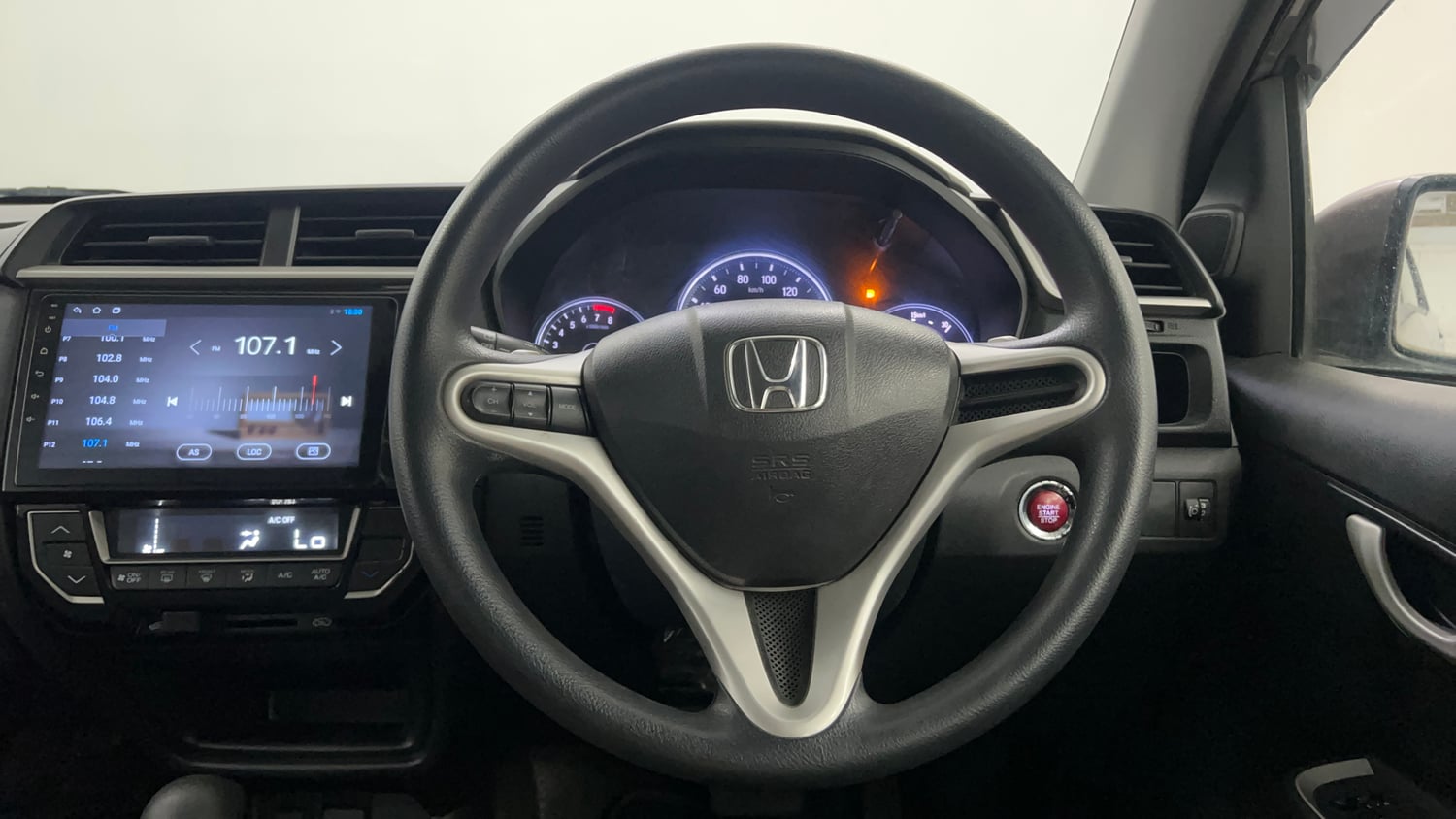 Used 2017 Honda BR-V V CVT Petrol Petrol Automatic interior STEERING VIEW