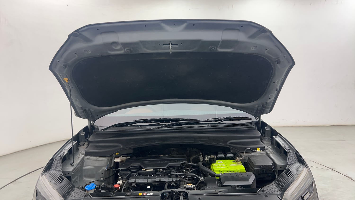 Used 2022 Hyundai Alcazar Prestige 7 STR 2.0 Petrol Petrol Manual engine ENGINE & BONNET OPEN FRONT VIEW