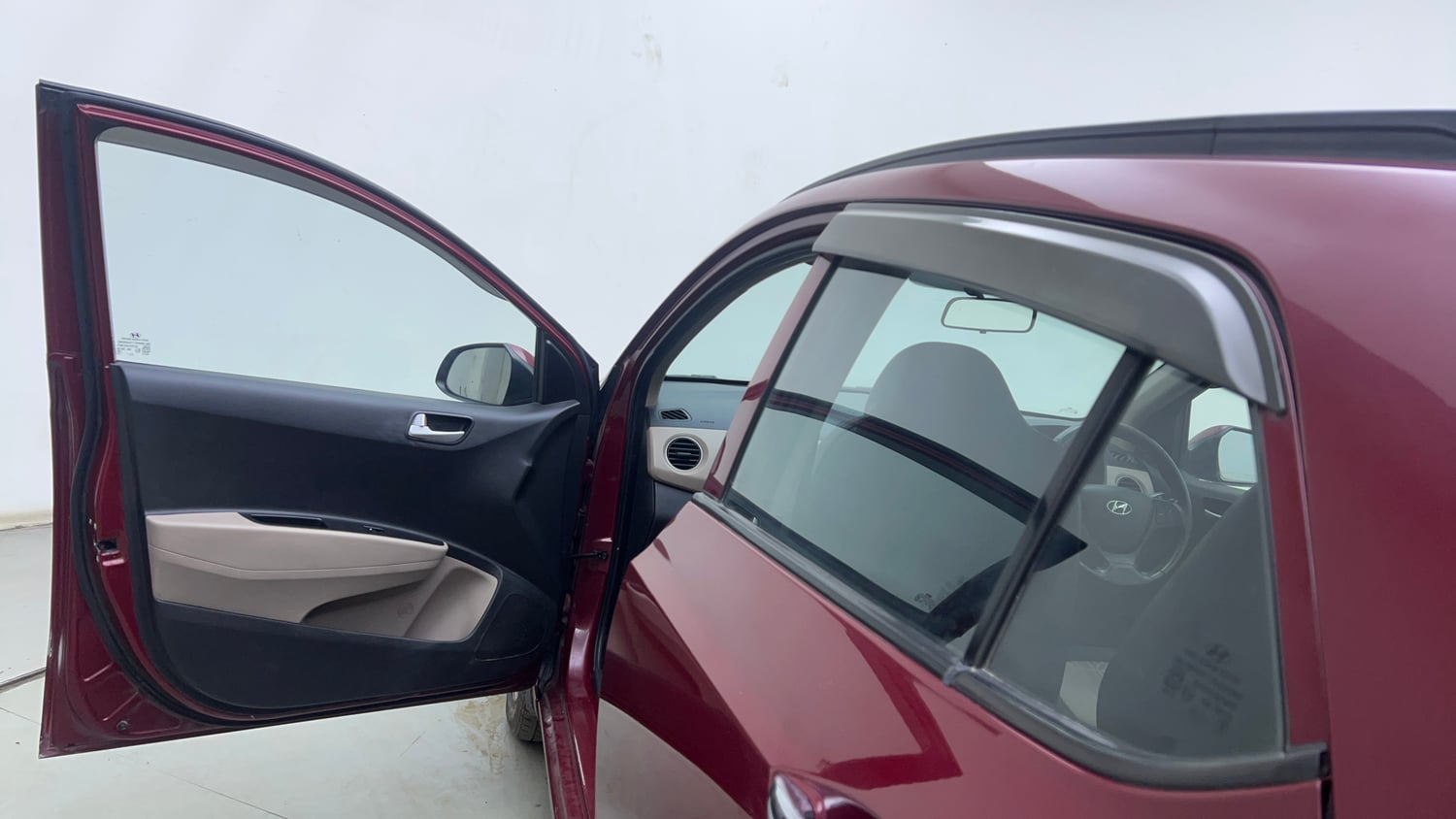 Used 2017 Hyundai Grand i10 Asta AT 1.2 Kappa VTVT (O) Petrol Automatic interior LEFT FRONT DOOR OPEN VIEW