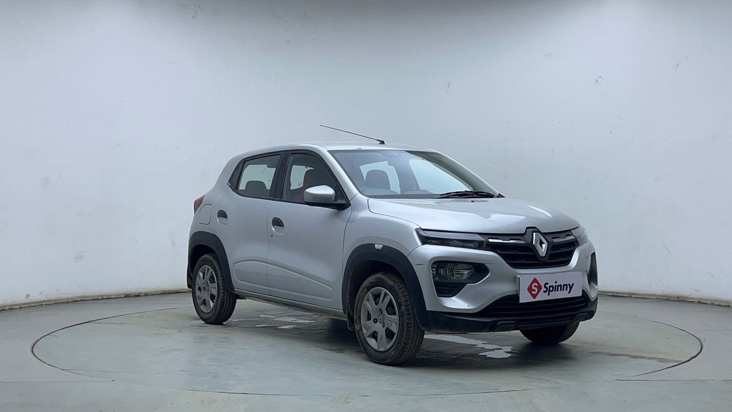 Used 2021 Renault Kwid RXT 1.0 Opt Petrol Manual exterior RIGHT FRONT CORNER VIEW