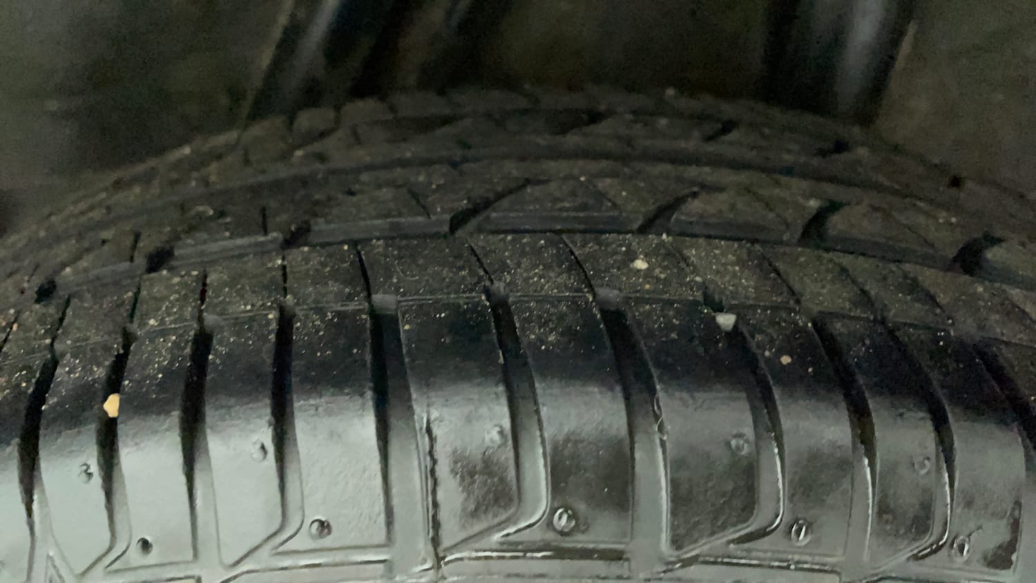 Used 2022 Honda City 4th Generation V Petrol Petrol Manual tyres LEFT REAR TYRE TREAD VIEW