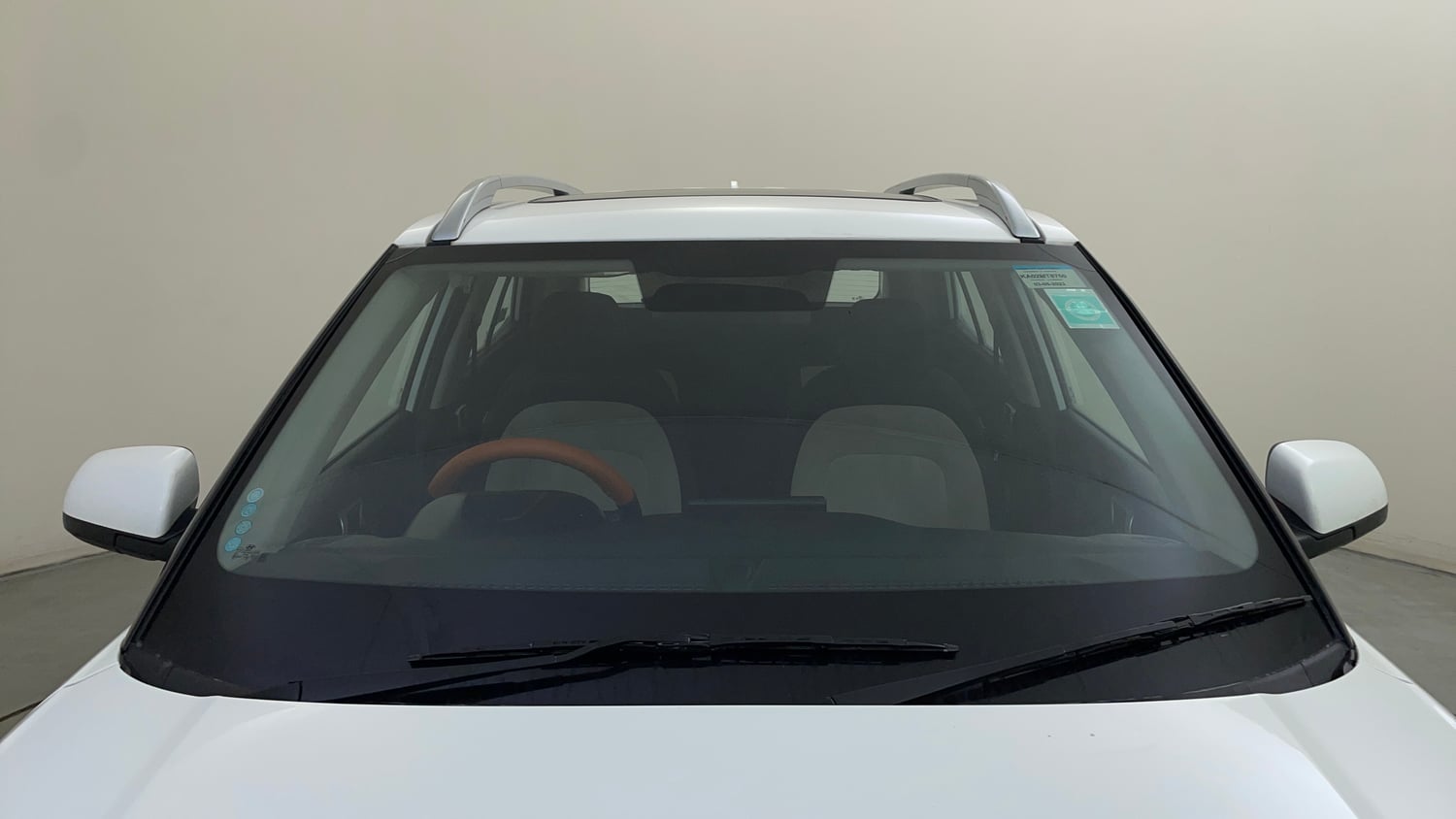 Used 2023 Hyundai Venue SX 1.5 CRDi Diesel Manual exterior FRONT WINDSHIELD VIEW
