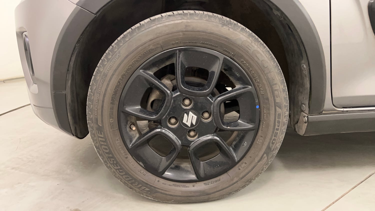 Used 2021 Maruti Suzuki Ignis Zeta 1.2 AMT Petrol Automatic tyres LEFT FRONT TYRE RIM VIEW