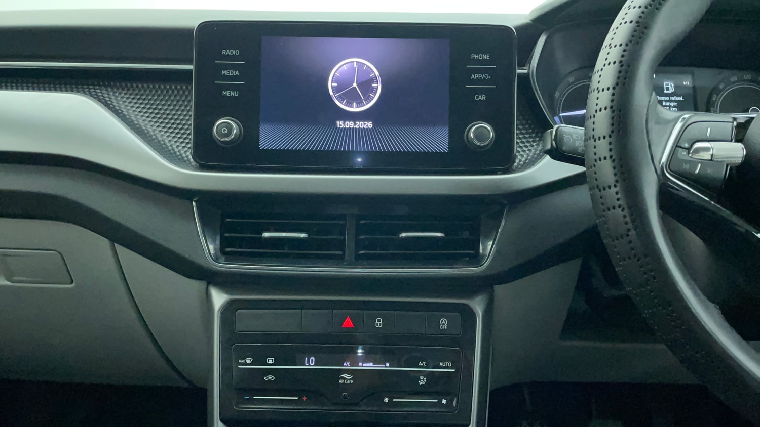 Used 2023 Skoda Kushaq Ambition 1.0L TSI MT Petrol Manual interior MUSIC SYSTEM & AC CONTROL VIEW