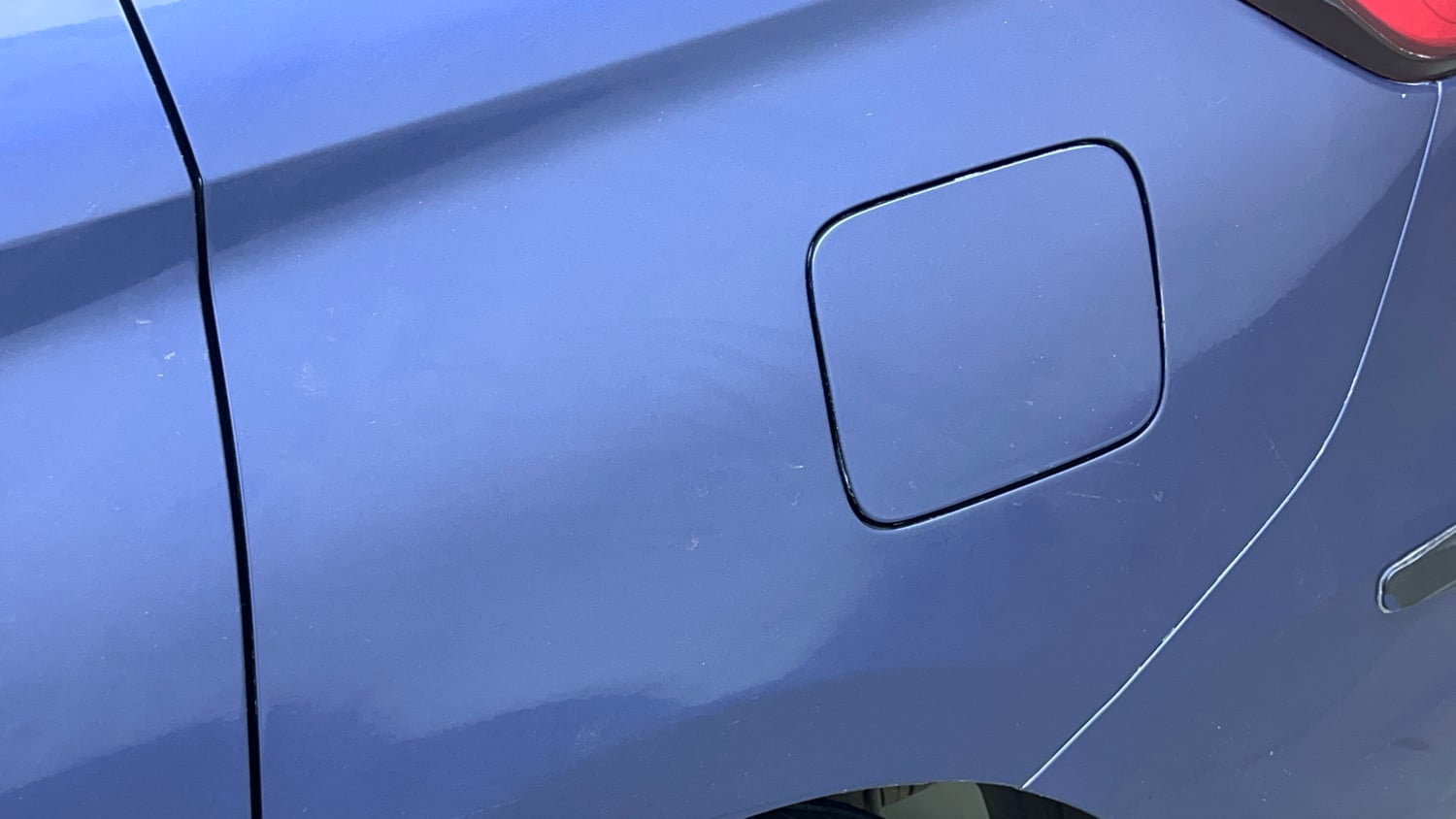 Used 2021 Maruti Suzuki Ertiga VXi CNG Cng Manual dents MINOR DENT