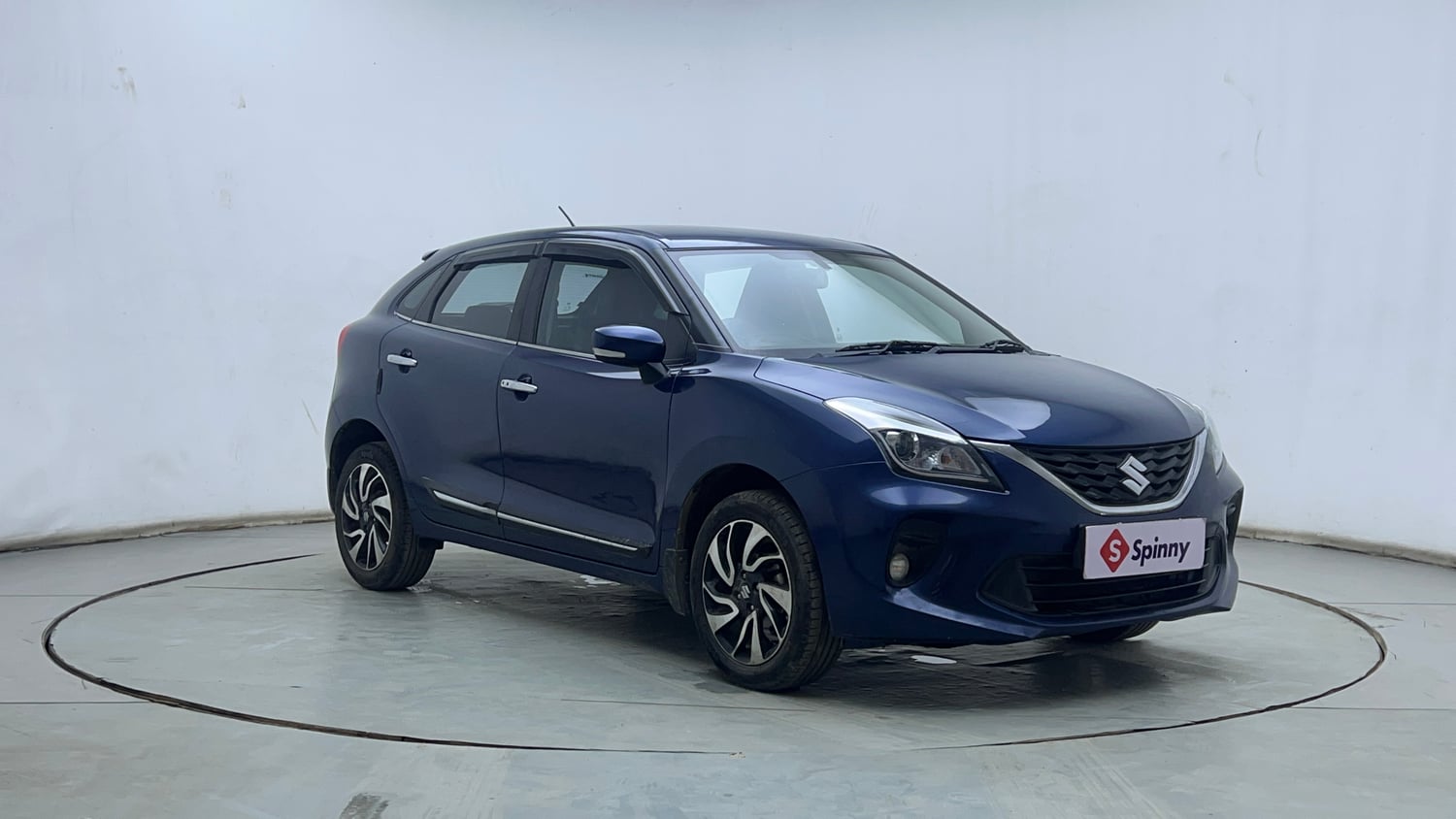 Used 2022 Maruti Suzuki Baleno Zeta Petrol Manual exterior RIGHT FRONT CORNER VIEW
