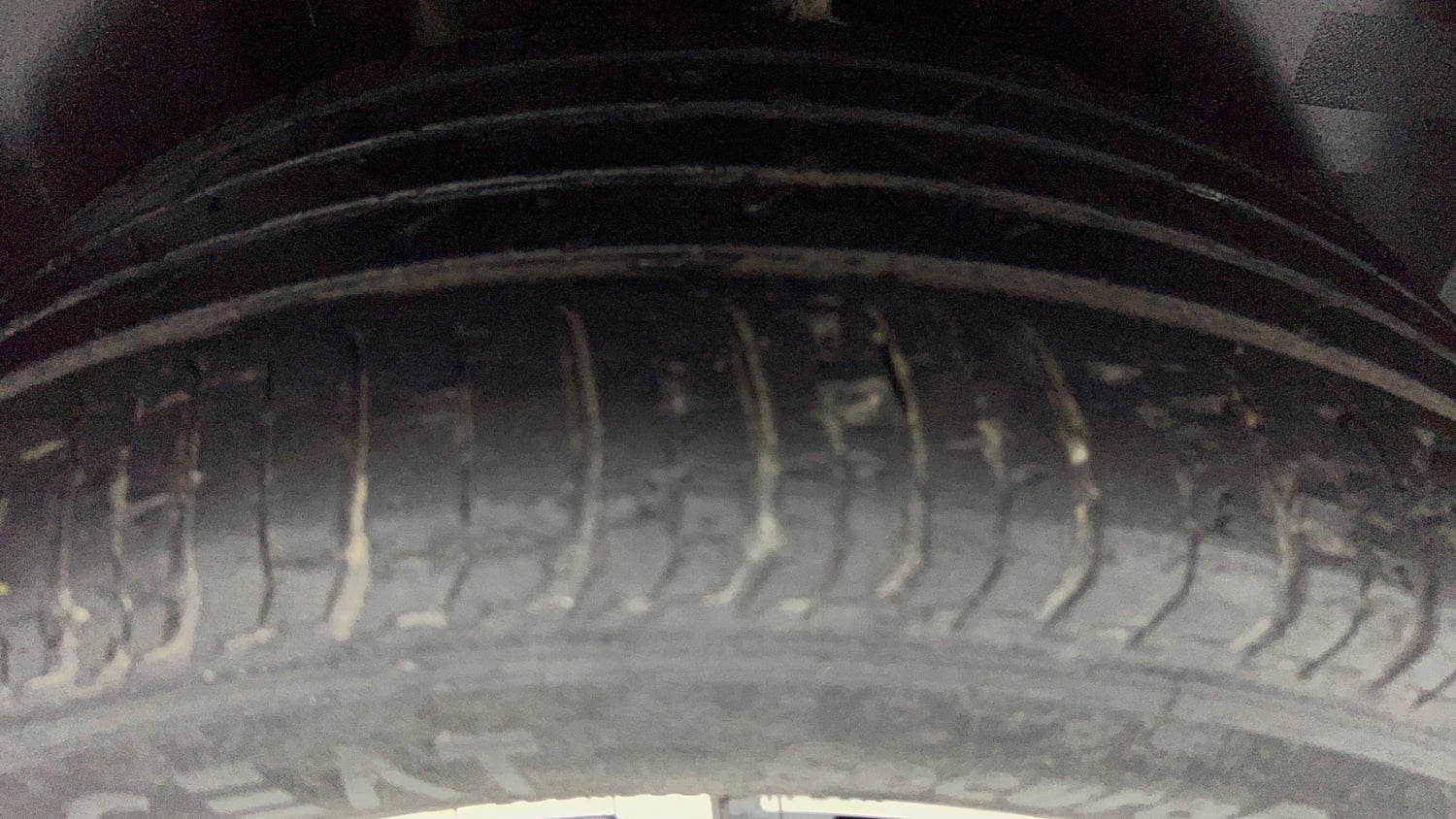 Used 2022 Skoda Slavia Style 1.5L TSI DSG Petrol Automatic tyres RIGHT REAR TYRE TREAD VIEW