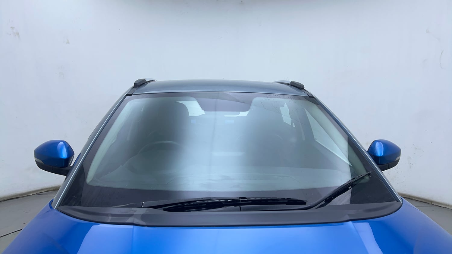 Used 2018 Tata Nexon XZA Plus Diesel Diesel Automatic exterior FRONT WINDSHIELD VIEW
