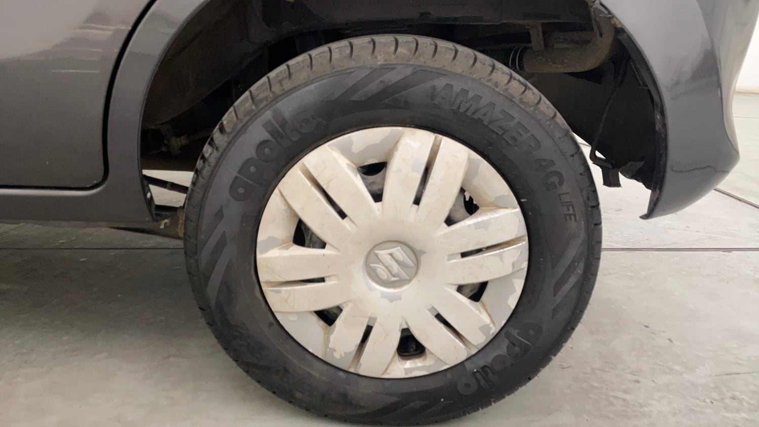 Used 2016 Maruti Suzuki Alto 800 Lxi Petrol Manual tyres LEFT REAR TYRE RIM VIEW