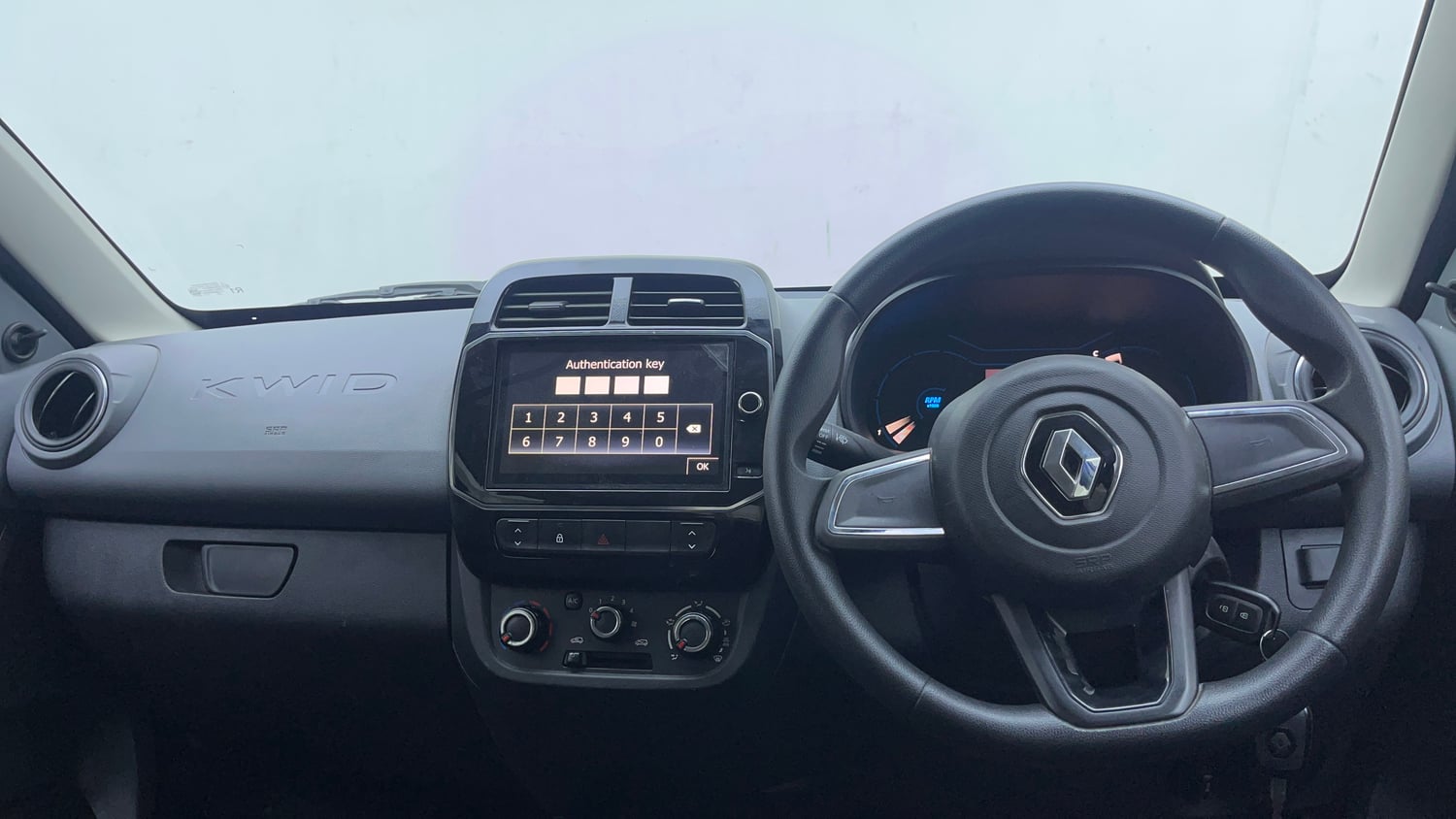Used 2021 Renault Kwid RXT 1.0 Opt Petrol Manual interior DASHBOARD VIEW