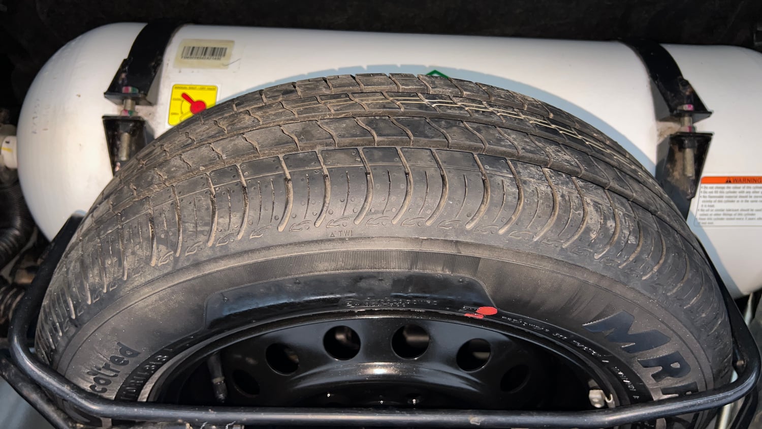 Used 2022 Maruti Suzuki Wagon R VXI 1.0 CNG Cng Manual tyres SPARE TYRE VIEW