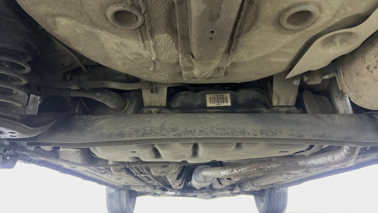 Used 2019 Hyundai Venue SX Plus 1.0 Turbo DCT Petrol Automatic extra REAR UNDERBODY VIEW (TAKEN FROM REAR)
