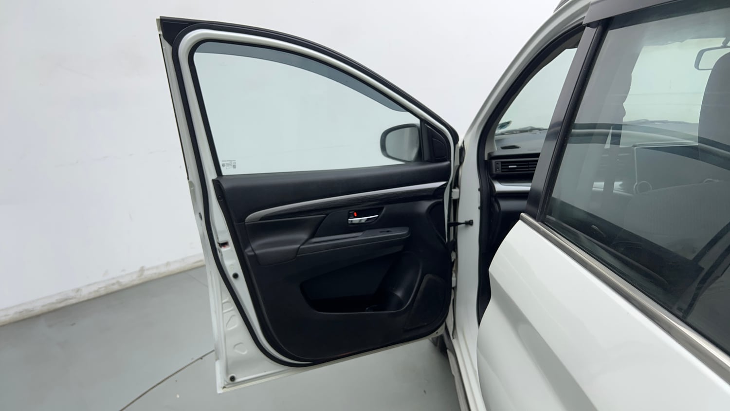 Used 2024 Maruti Suzuki XL6 Zeta MT CNG Cng Manual interior LEFT FRONT DOOR OPEN VIEW