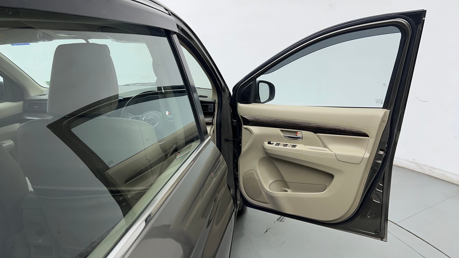 Used 2021 Maruti Suzuki New Ertiga ZXi Plus Petrol Manual interior RIGHT FRONT DOOR OPEN VIEW