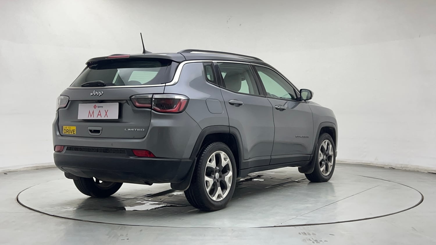 Used 2019 Jeep Compass Limited Plus Petrol AT Petrol Automatic exterior RIGHT REAR CORNER VIEW