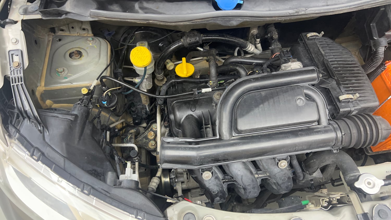 Used 2018 Datsun Redi-GO T (O) Petrol Manual engine ENGINE RIGHT SIDE VIEW
