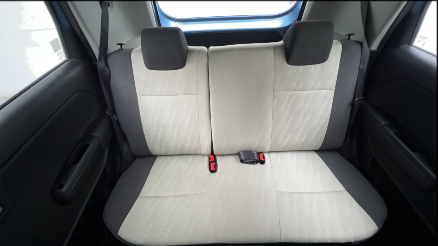 Used 2022 Maruti Suzuki Wagon R VXI 1.0 CNG Cng Manual interior REAR SEAT CONDITION VIEW