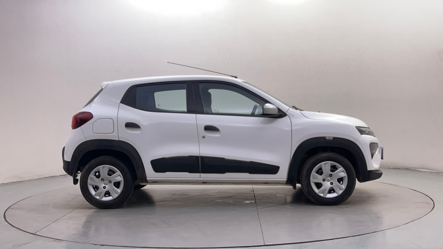 Used 2022 Renault Kwid RXT 1.0 AMT Petrol Automatic exterior RIGHT SIDE VIEW