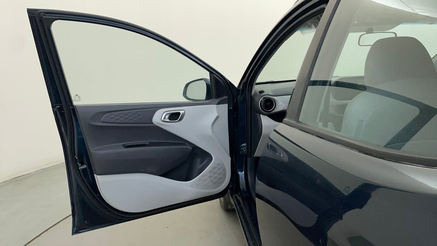 Used 2022 Hyundai Grand i10 Nios Sportz AMT 1.2 Kappa VTVT Petrol Automatic interior LEFT FRONT DOOR OPEN VIEW
