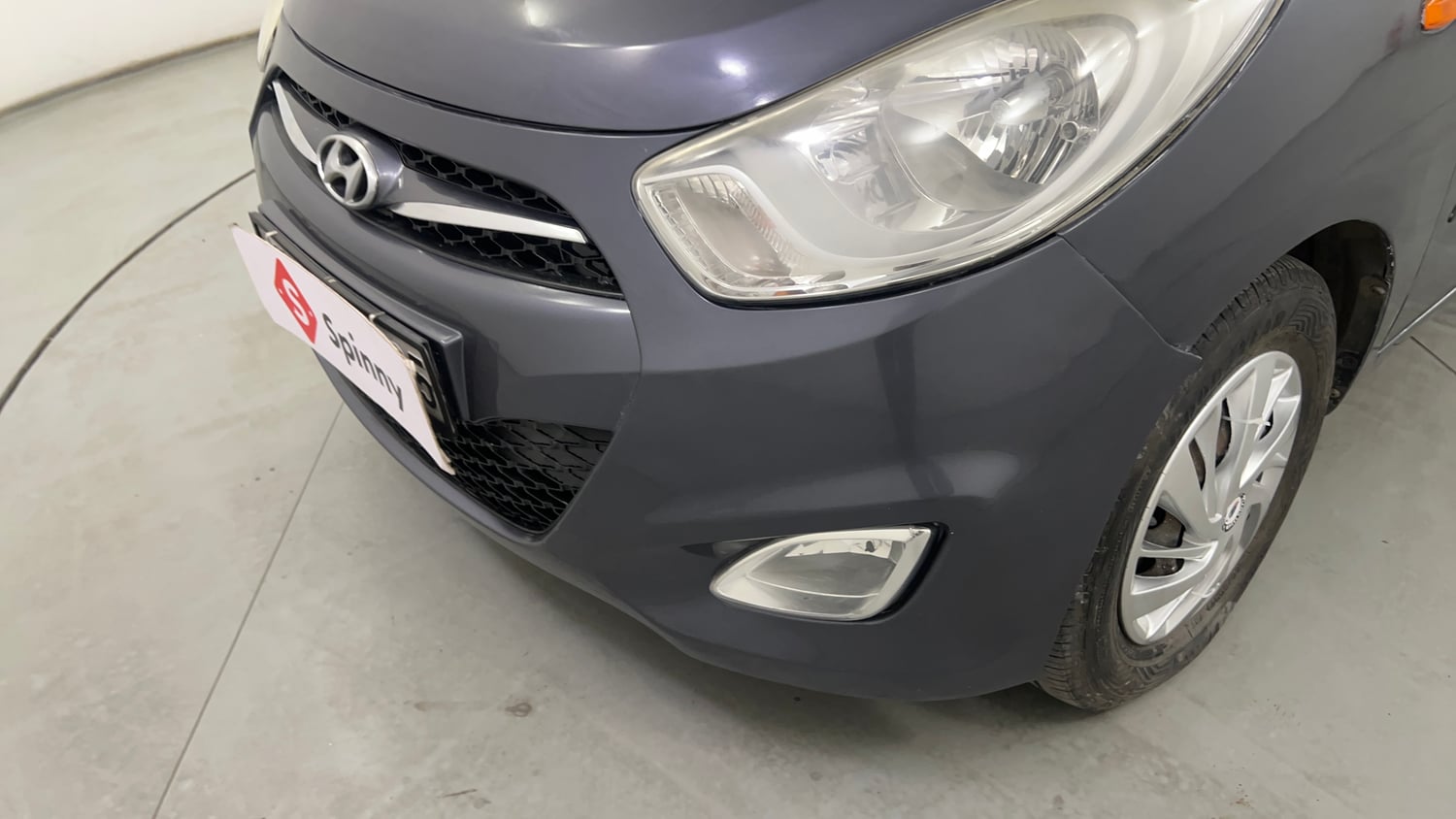Used 2014 Hyundai i10 Sportz 1.1 iRDE2 Petrol Manual dents MINOR SCRATCH