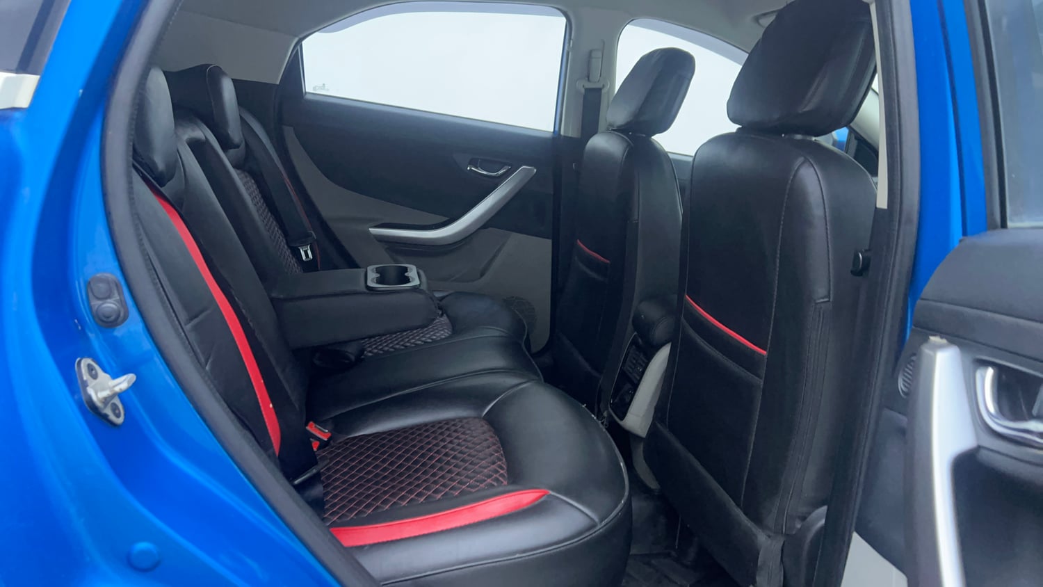 Used 2018 Tata Nexon XZA Plus Diesel Diesel Automatic interior RIGHT SIDE REAR DOOR CABIN VIEW