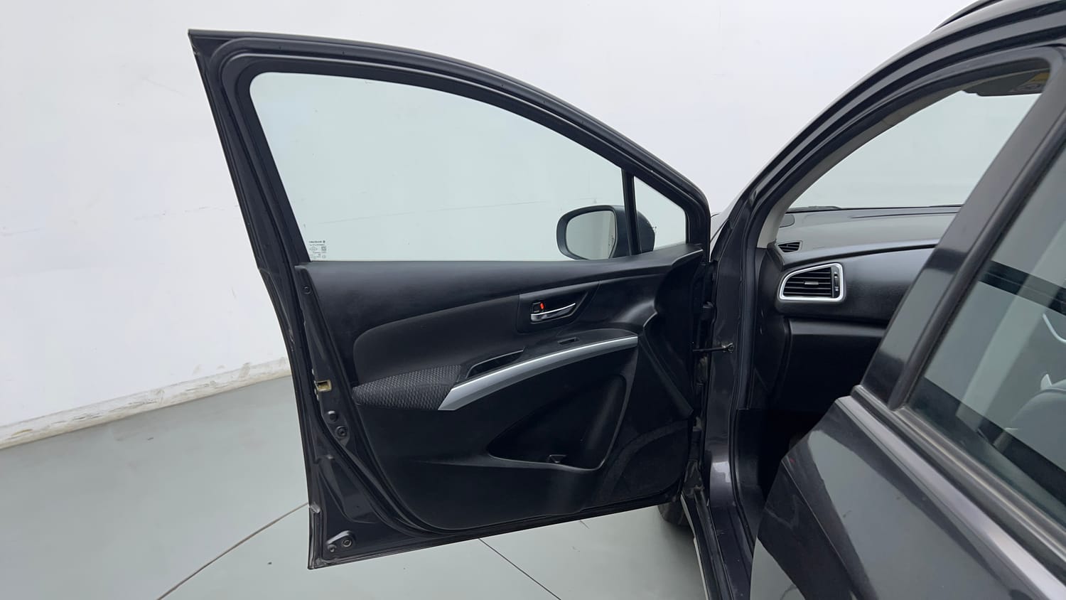 Used 2020 Maruti Suzuki S-Cross Zeta Petrol Manual interior LEFT FRONT DOOR OPEN VIEW