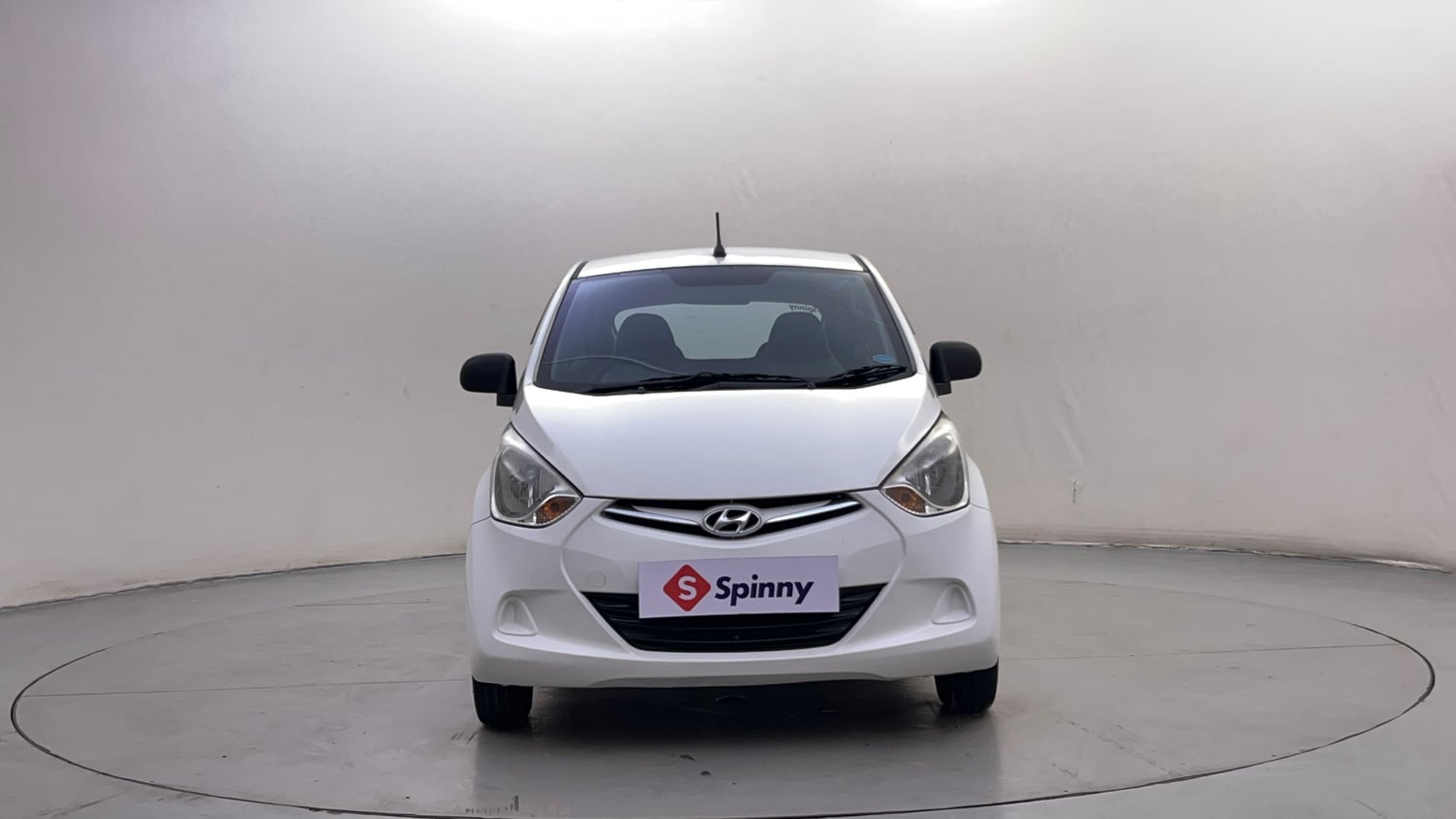 Used 2017 Hyundai Eon Era + Petrol Manual exterior FRONT VIEW