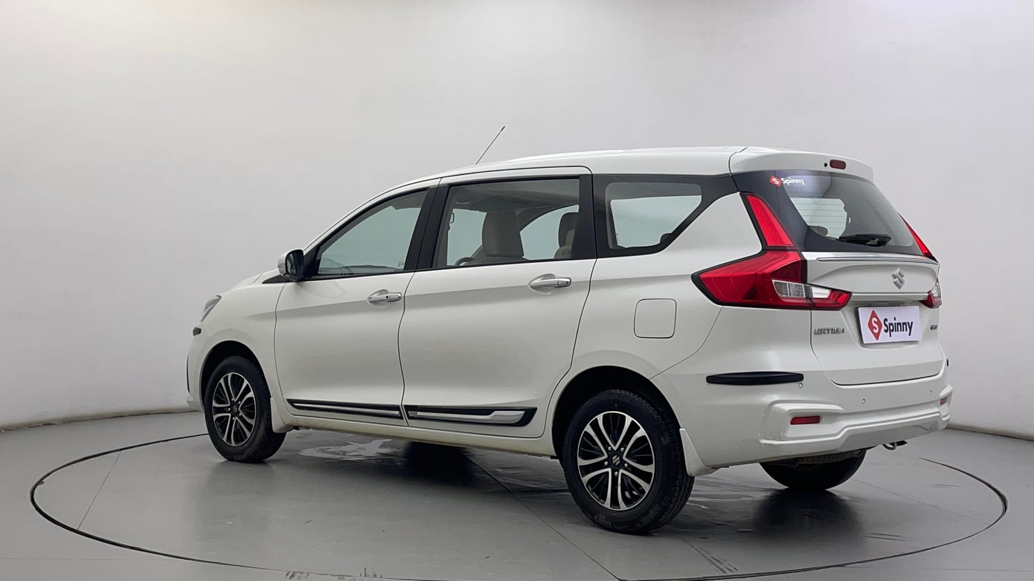 Used 2022 Maruti Suzuki Ertiga ZXi AT Petrol Automatic exterior LEFT REAR CORNER VIEW
