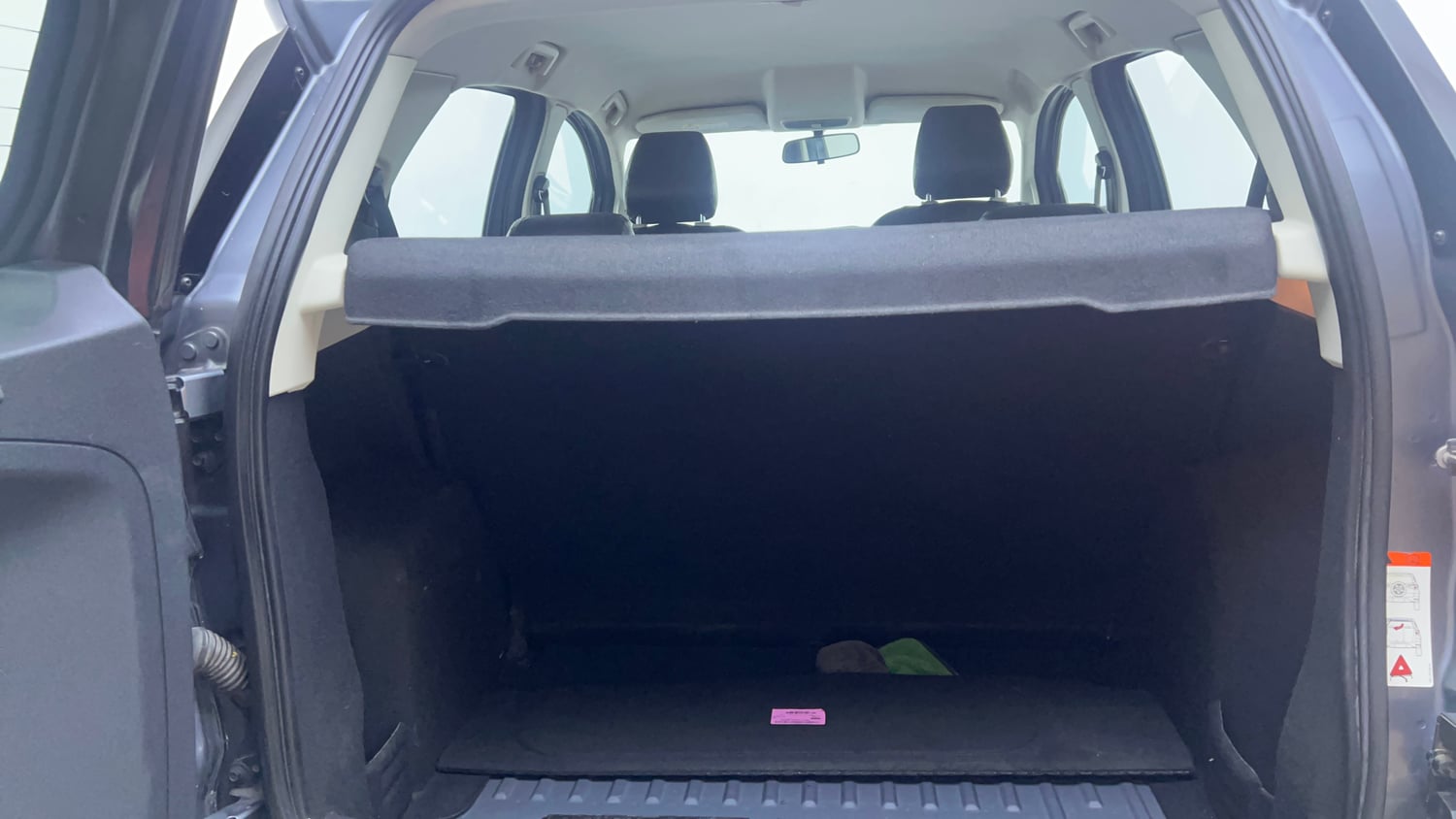 Used 2020 Ford EcoSport Titanium 1.5L TDCi Diesel Manual interior DICKY INSIDE VIEW