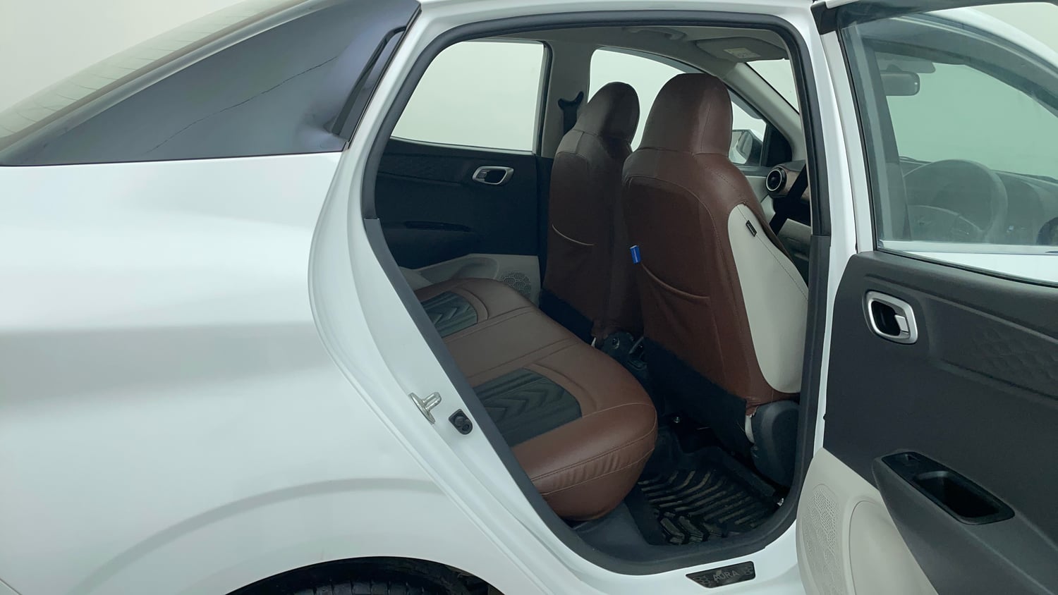 Used 2024 Hyundai Aura SX 1.2 (O) Petrol Petrol Manual interior RIGHT SIDE REAR DOOR CABIN VIEW