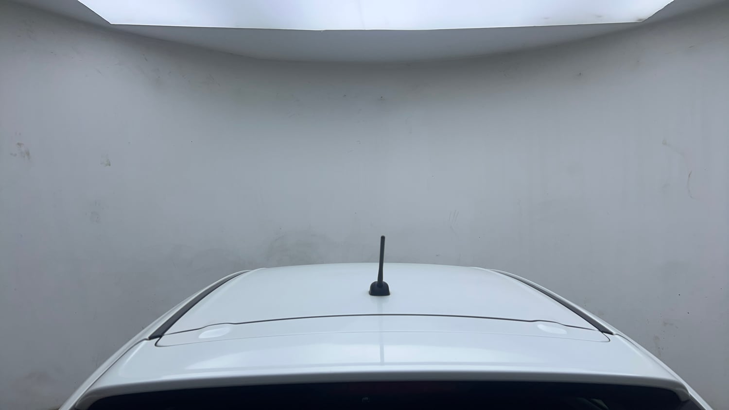 Used 2024 Maruti Suzuki Baleno Alpha MT Petrol Manual exterior EXTERIOR ROOF VIEW