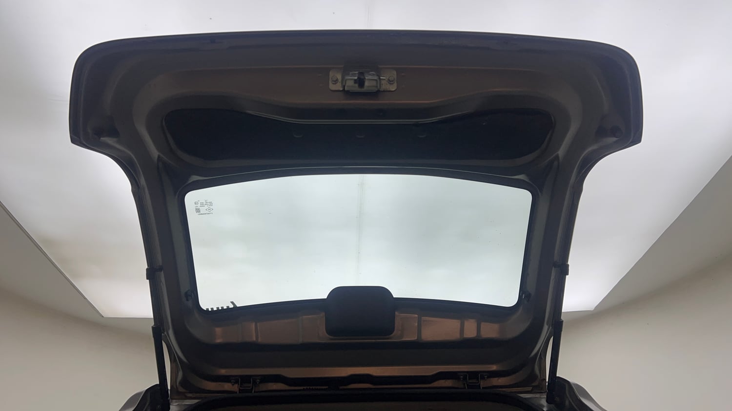 Used 2018 Datsun Redi-GO T (O) Petrol Manual interior DICKY DOOR OPEN VIEW