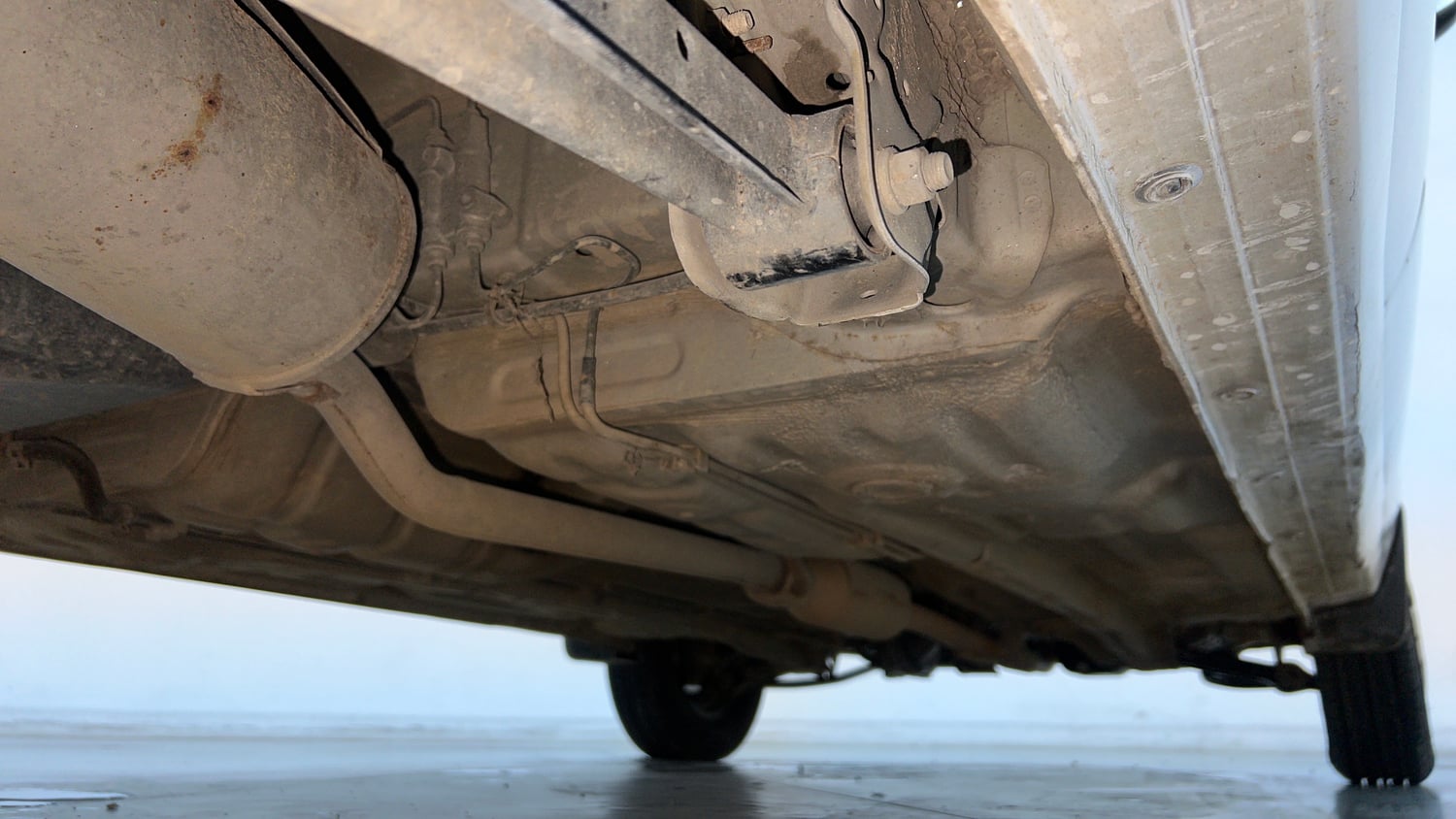 Used 2013 Maruti Suzuki Alto 800 Vxi Petrol Manual extra REAR RIGHT UNDERBODY VIEW