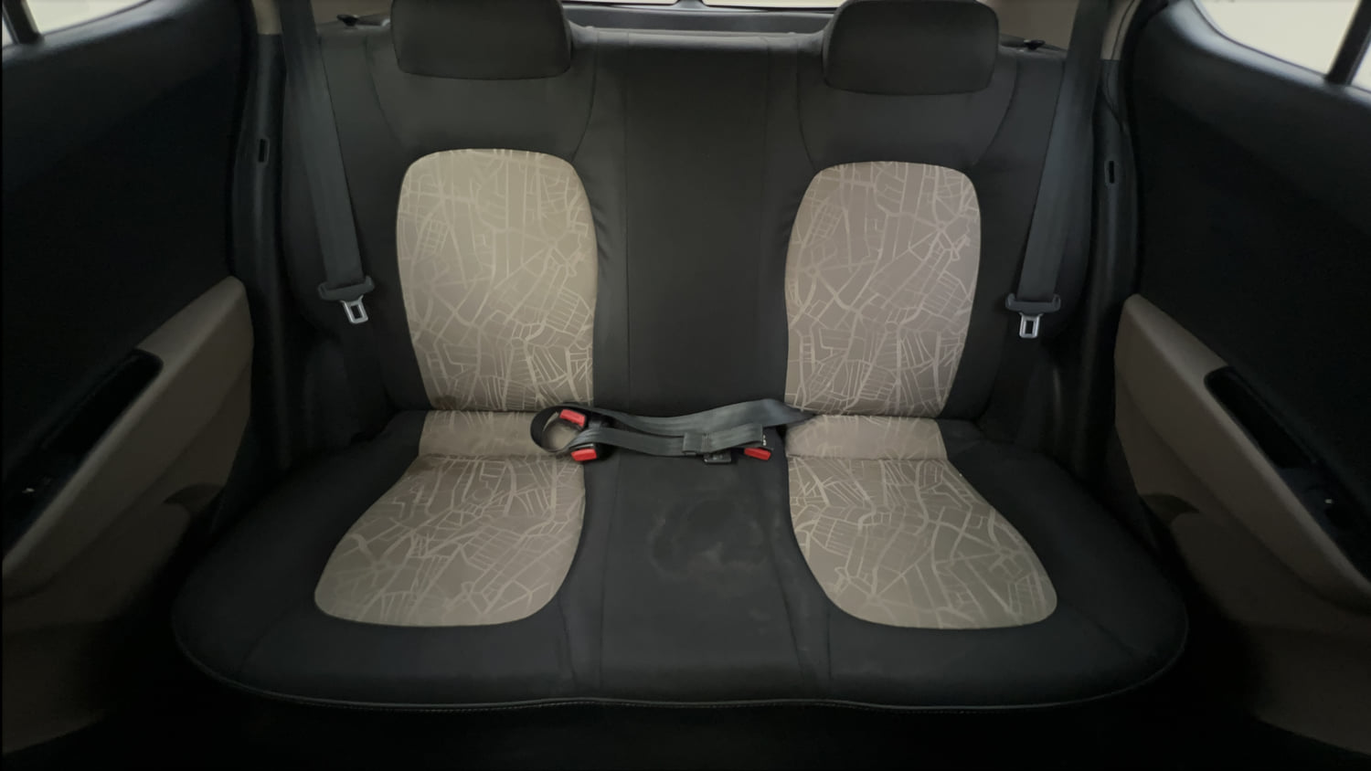 Used 2017 Hyundai Grand i10 Sportz (O) AT 1.2 Kappa VTVT Petrol Automatic interior REAR SEAT CONDITION VIEW