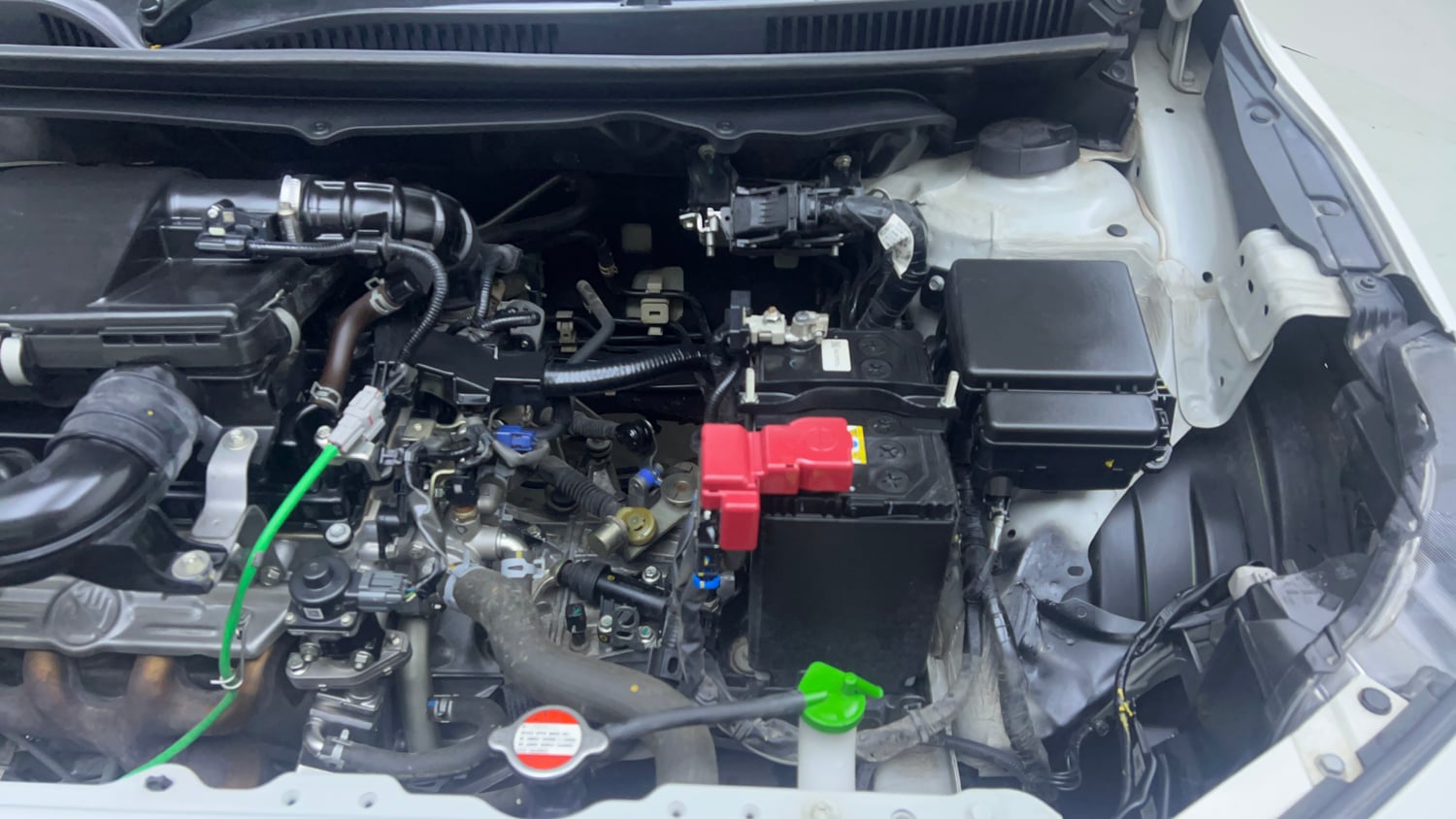 Used 2024 Maruti Suzuki Baleno Alpha MT Petrol Manual engine ENGINE LEFT SIDE VIEW