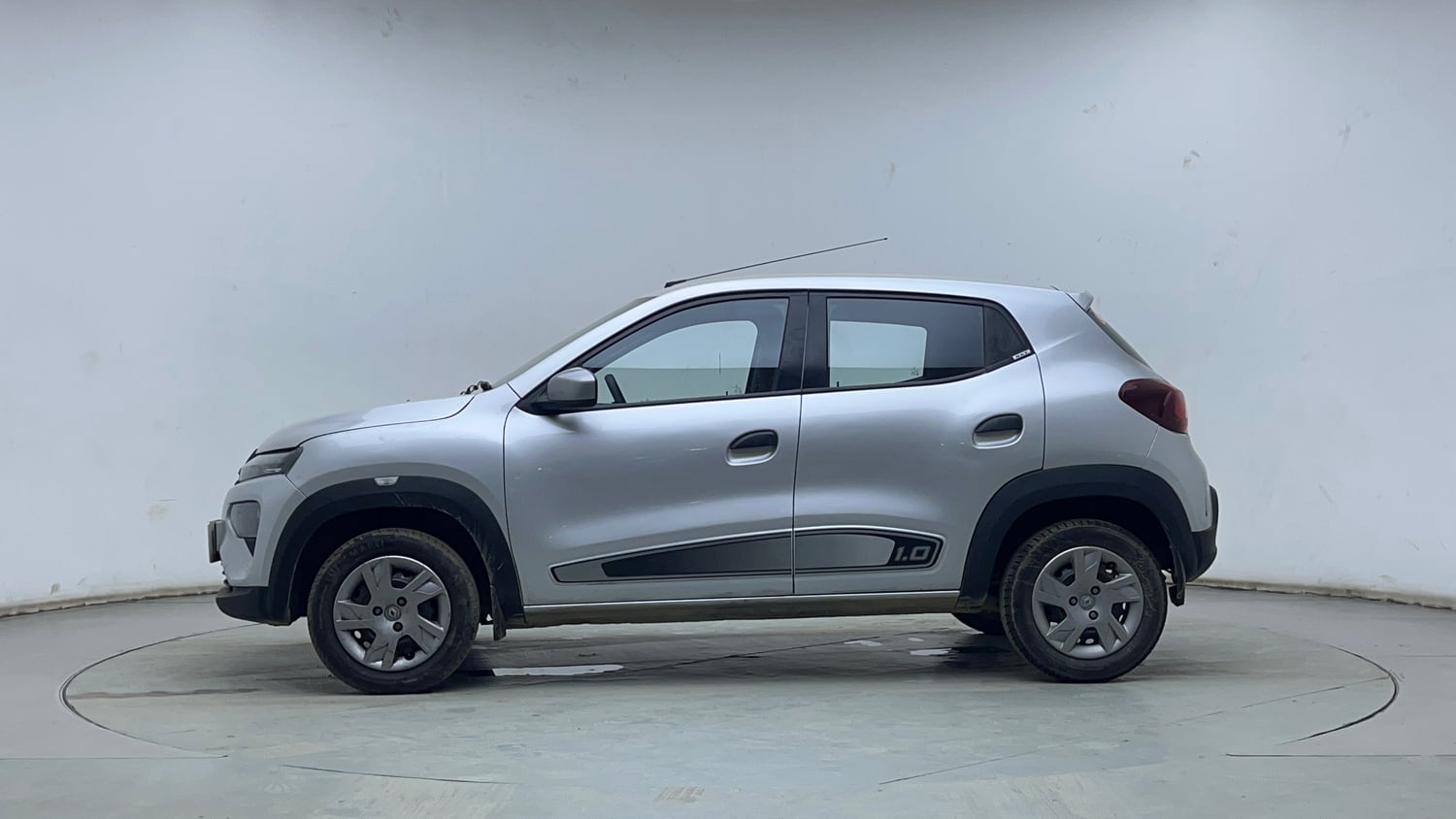 Used 2021 Renault Kwid RXT 1.0 Opt Petrol Manual exterior LEFT SIDE VIEW