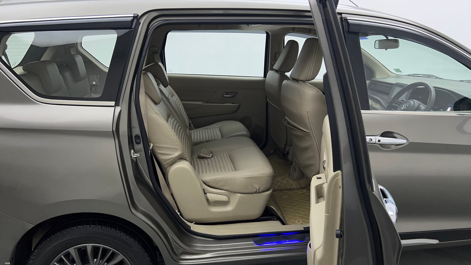 Used 2021 Maruti Suzuki New Ertiga ZXi Plus Petrol Manual interior RIGHT SIDE REAR DOOR CABIN VIEW