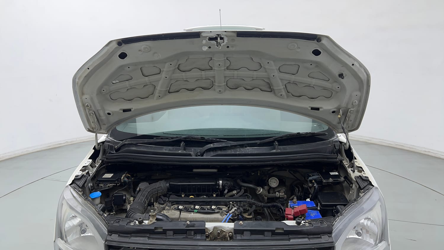 Used 2021 Maruti Suzuki Wagon R LXi (O) 1.0 CNG Cng Manual engine ENGINE & BONNET OPEN FRONT VIEW