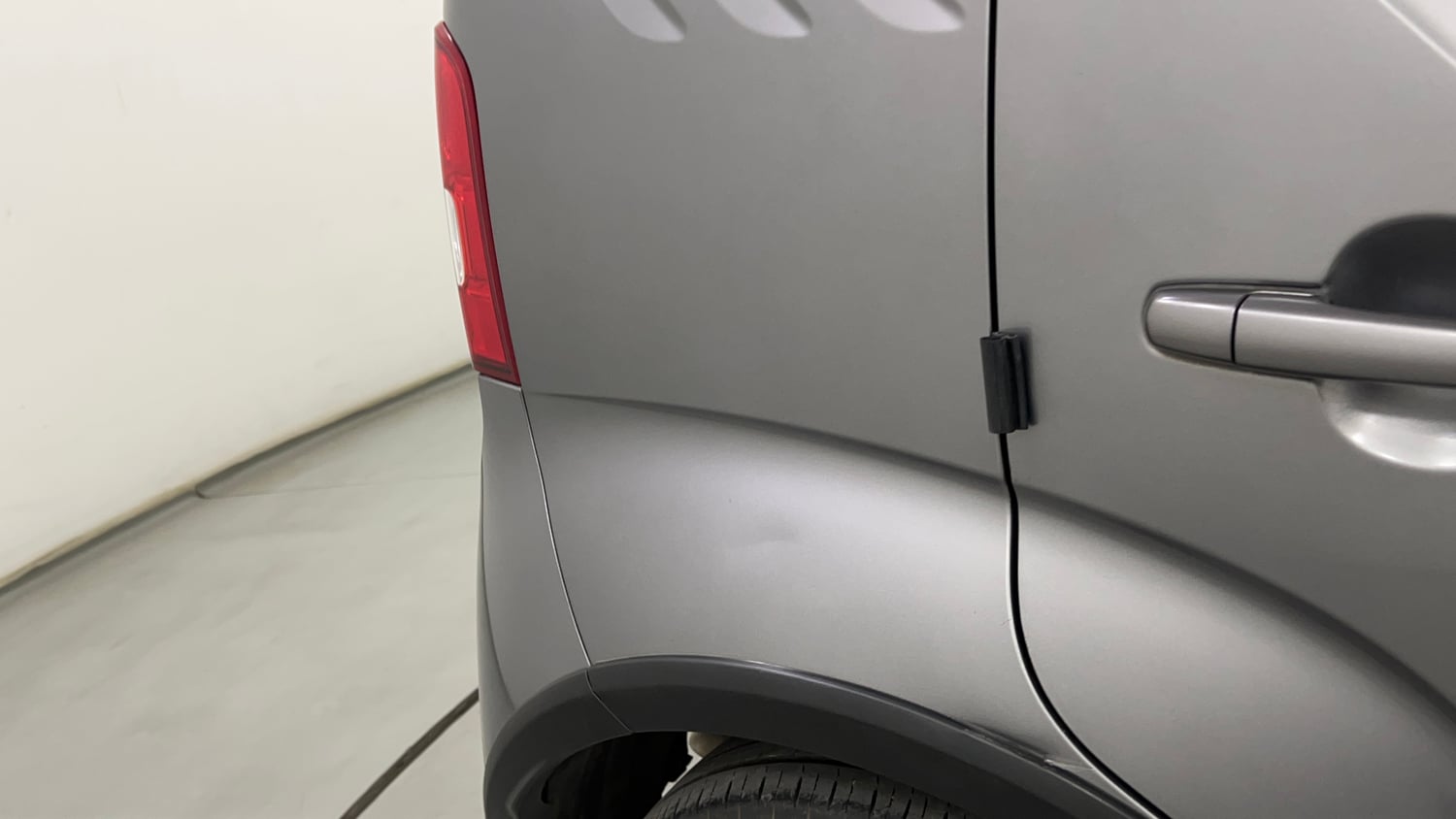 Used 2021 Maruti Suzuki Ignis Zeta 1.2 AMT Petrol Automatic dents MINOR SCRATCH