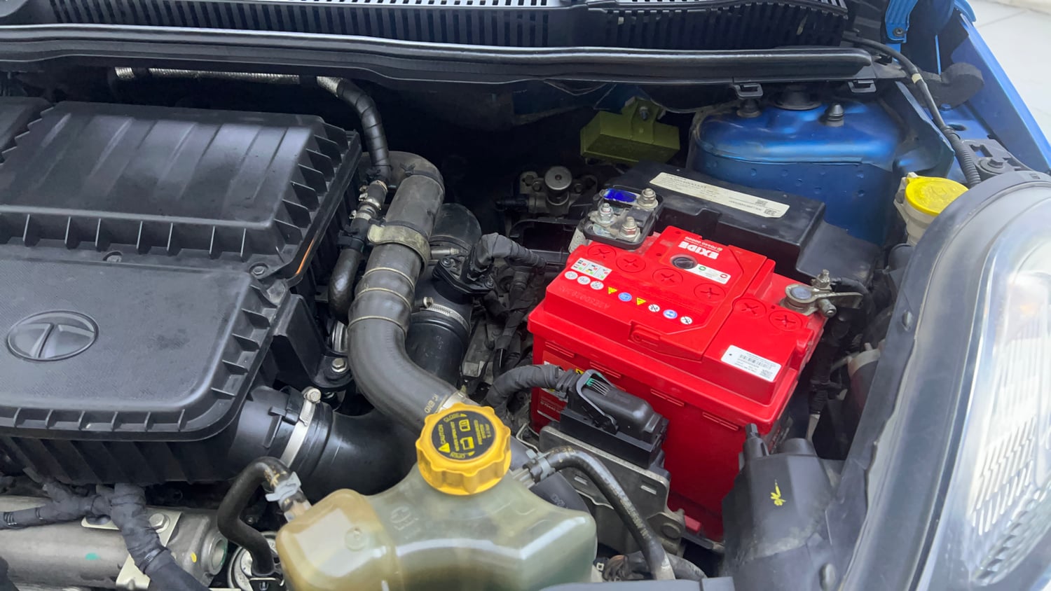Used 2018 Tata Nexon XZA Plus Diesel Diesel Automatic engine ENGINE LEFT SIDE VIEW