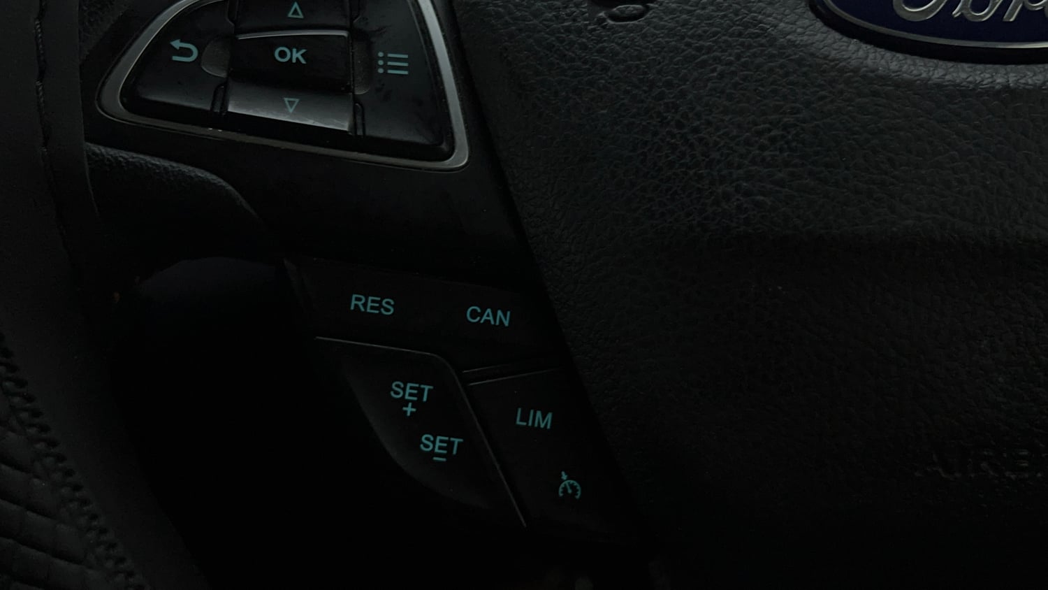 Used 2019 Ford EcoSport S Petrol Petrol Manual top_features Cruise control