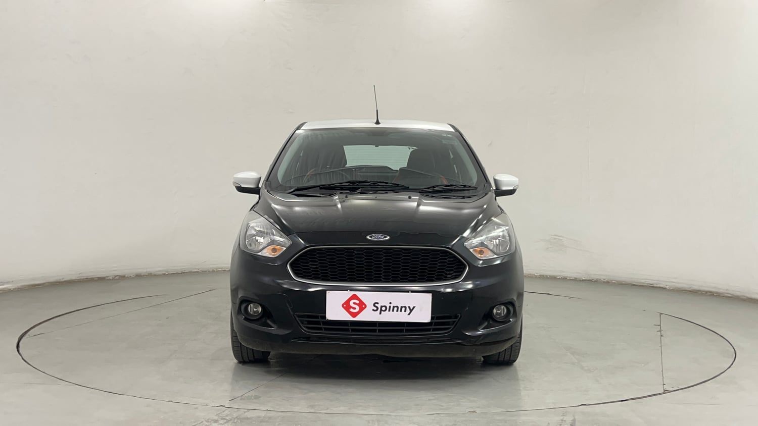 Used 2017 Ford Figo Titanium 1.2 Ti-VCT Petrol Manual exterior FRONT VIEW