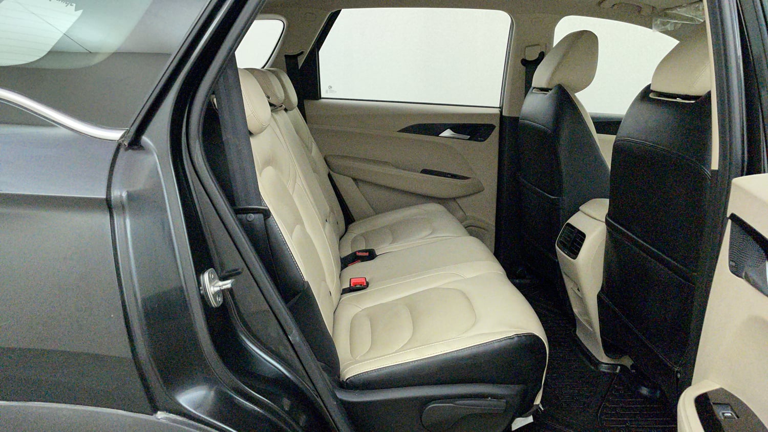 Used 2021 MG Motors Hector Sharp 1.5 Petrol CVT Petrol Automatic interior RIGHT SIDE REAR DOOR CABIN VIEW